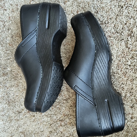 Dansko Professional Shoes size 37 - Picture 7 of 11